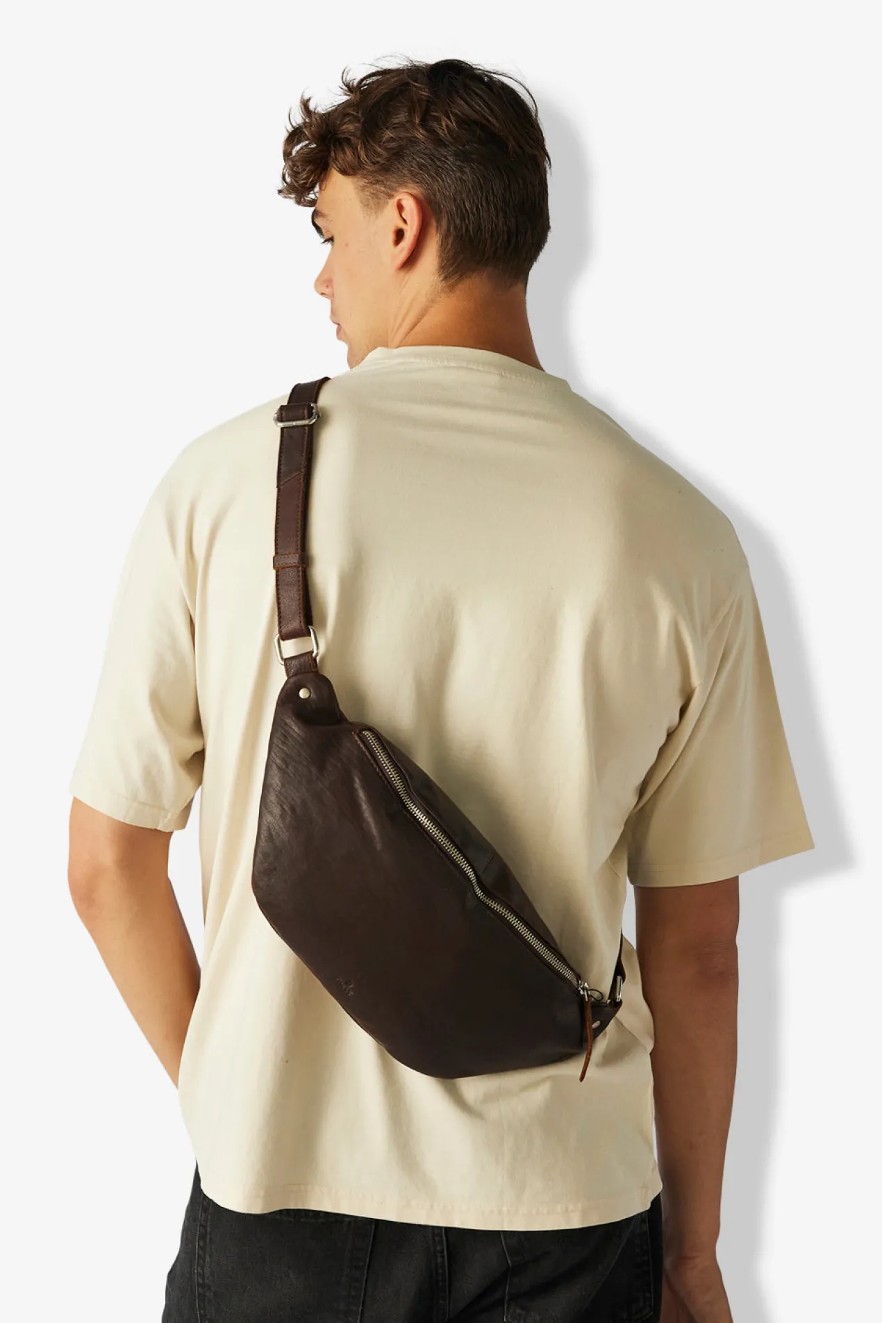 Catania bumbag Henrik Dark brown