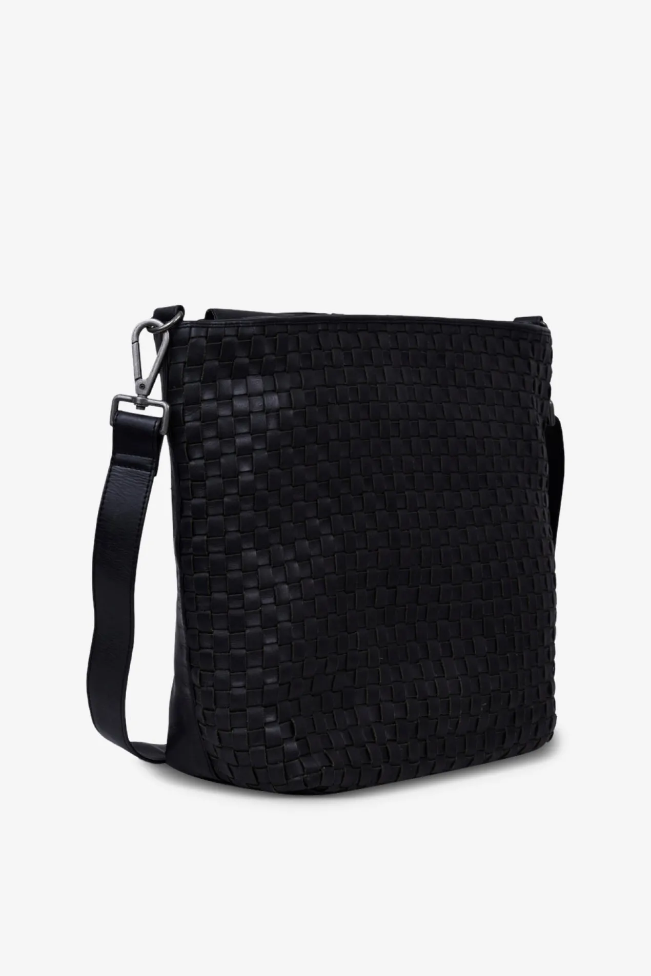 Corsico shopper Claire Black