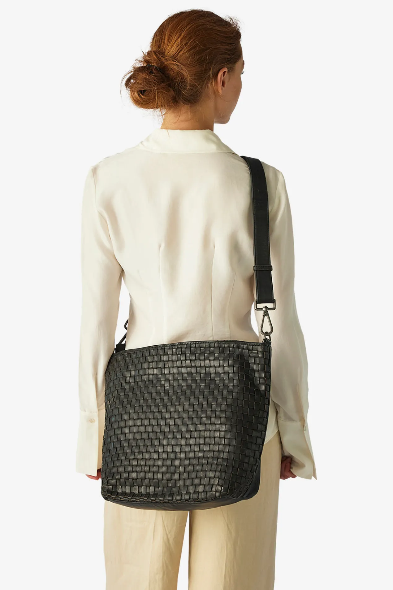 Corsico shopper Claire Black