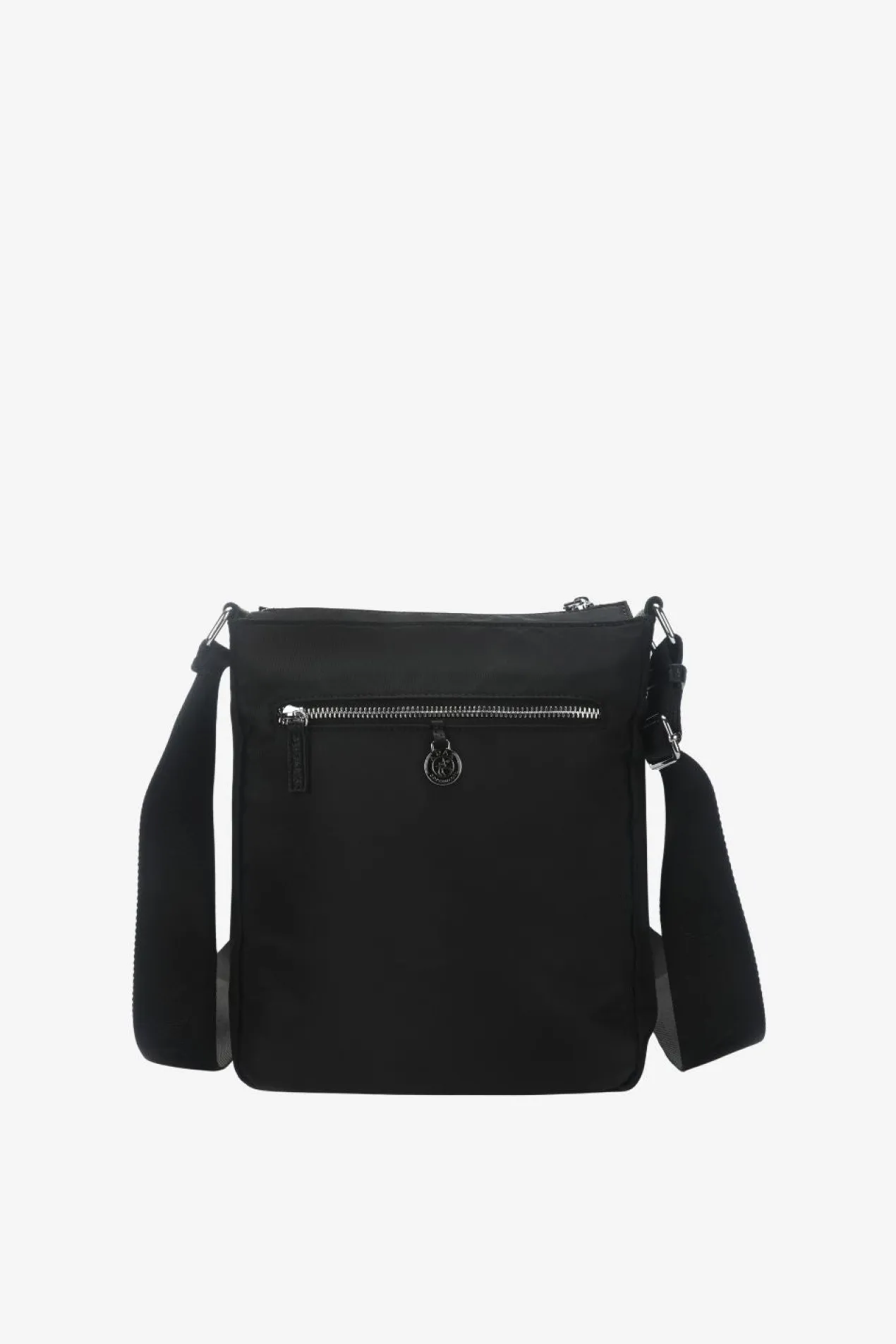 Novara messenger Robbie Black